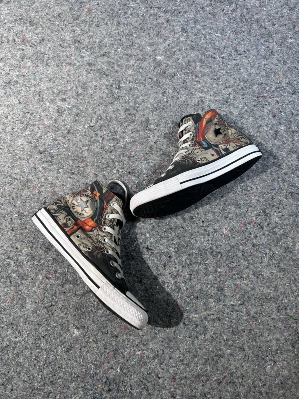 Converse Chuck Taylor All Star Hi Harley Quinn DC Comics Sz 5 Women's 7 155260C - Picture 5 of 10